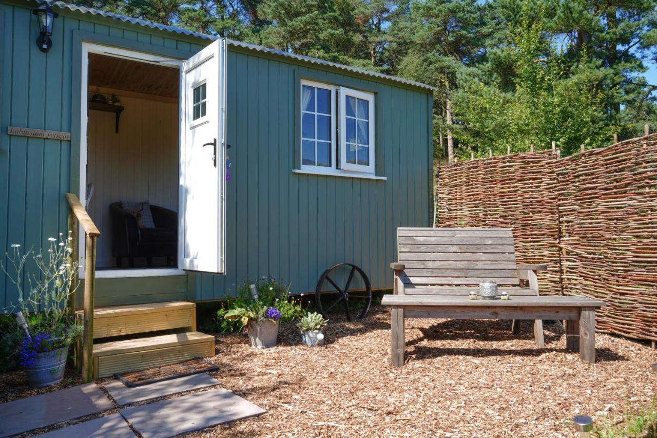 The Laburnum Retreat Shepherd Hut Private Hot Tub Upper Hulme Zewnętrze zdjęcie
